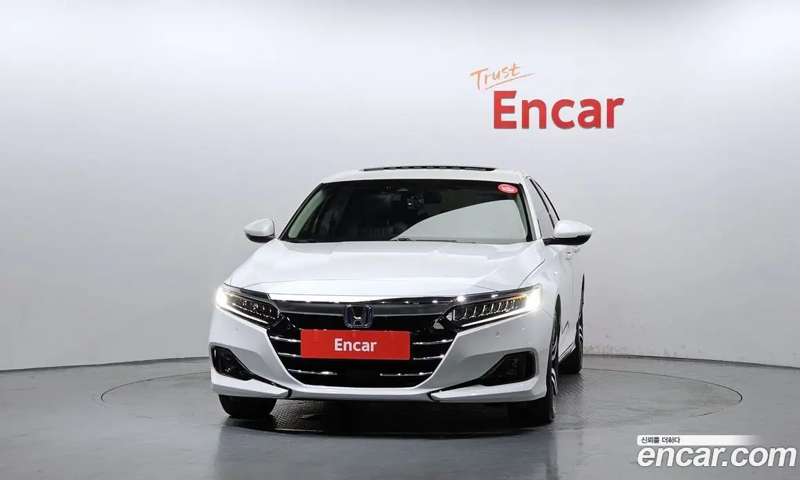 Honda Accord 2022 2.0 автомат (гидро), фото 3