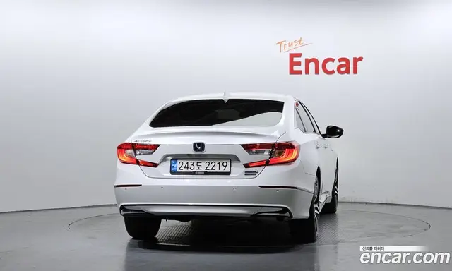 Honda Accord 2022 2.0 автомат (гидро), миниатюра 4