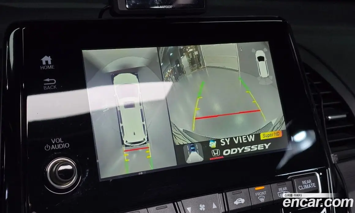 Honda Odyssey 2019 3.5 автомат (гидро), фото 16