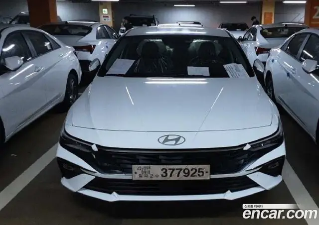 Hyundai Avante, 2025, 1 км