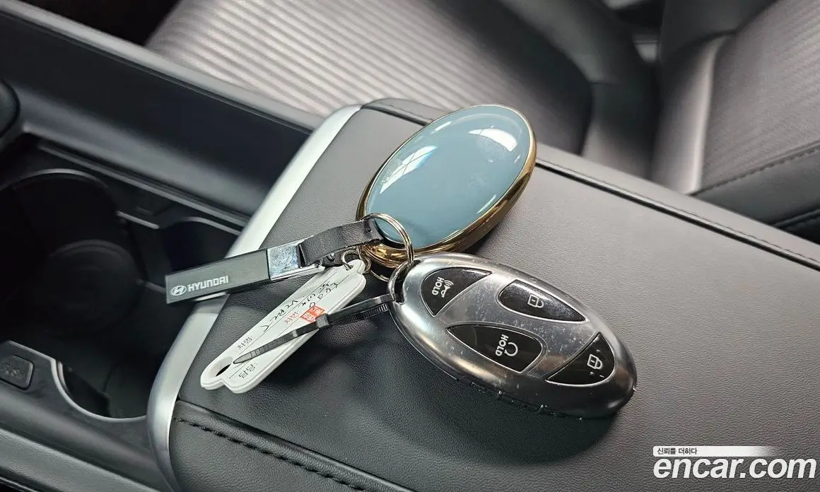 Hyundai Grandeur 2023 1.6 автомат (гидро), фото 21