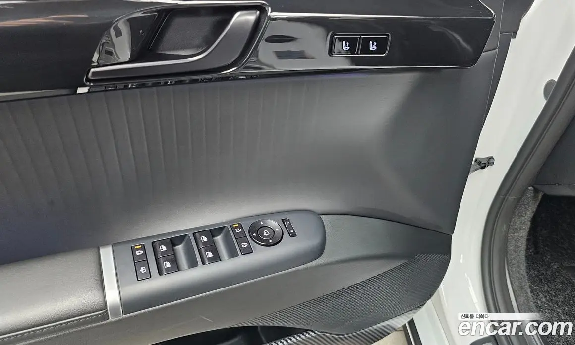 Hyundai Grandeur 2023 1.6 автомат (гидро), фото 28