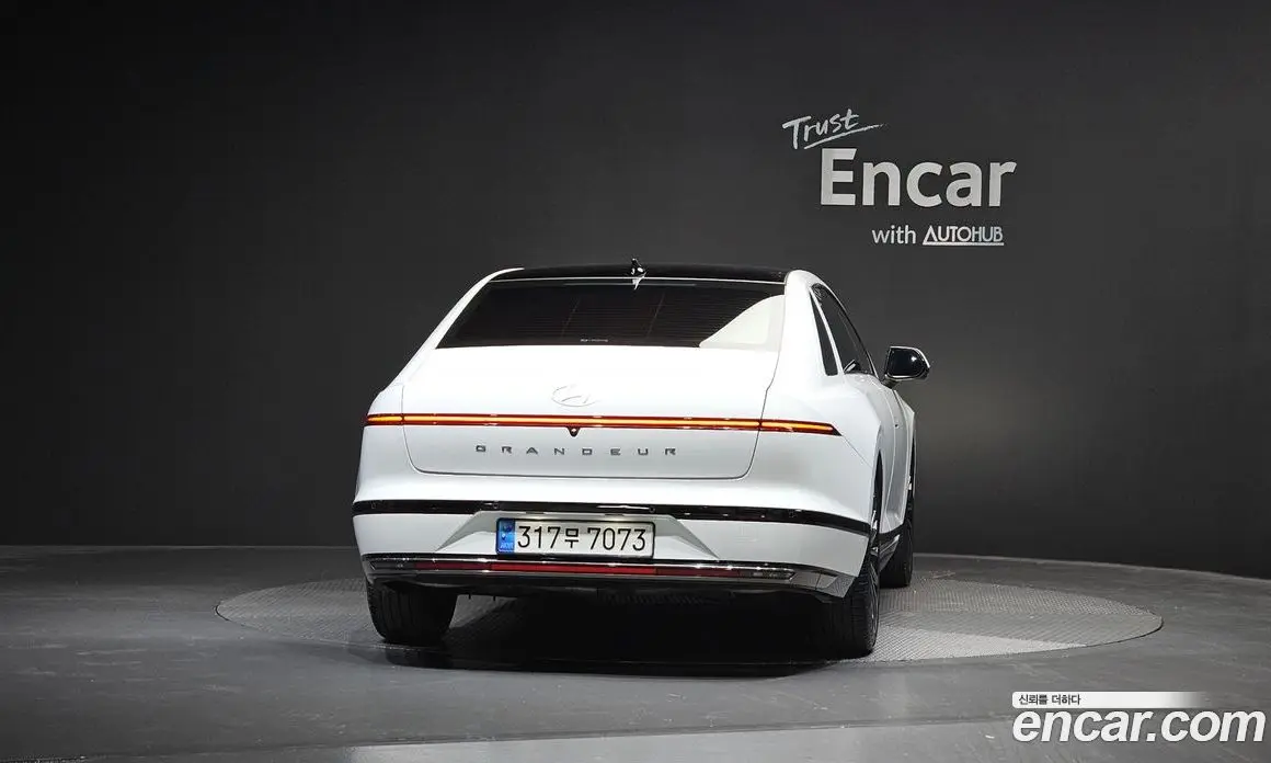 Hyundai Grandeur 2023 1.6 автомат (гидро), фото 4