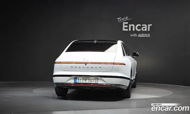 Hyundai Grandeur 2023 1.6 автомат (гидро), миниатюра 4