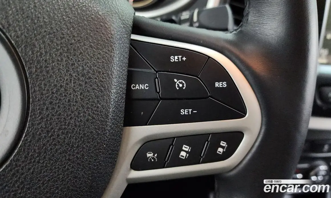 Jeep Cherokee 2017 2.4 автомат (гидро), фото 18