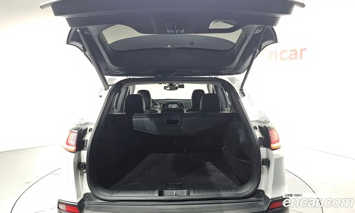 Jeep Cherokee 2021 2.4 автомат (гидро), фото 20