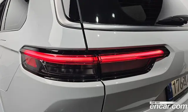 Jeep Cherokee 2022 3.6 автомат (гидро), миниатюра 8