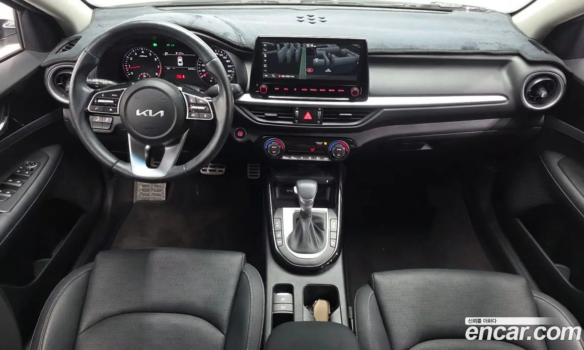 Kia K3 2023 1.6 автомат (гидро), фото 10