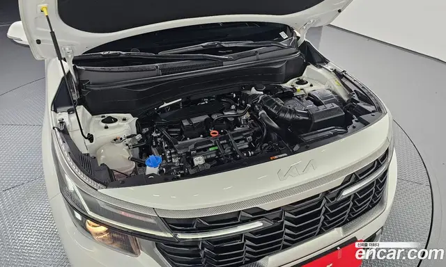 Kia Seltos 2024 1.6 автомат (гидро), миниатюра 6