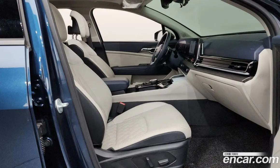 Kia Sportage 2023 1.6 автомат (гидро), фото 16