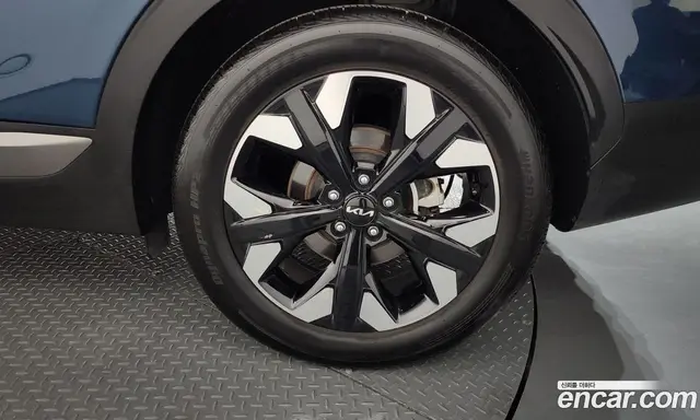 Kia Sportage 2023 1.6 автомат (гидро), миниатюра 7