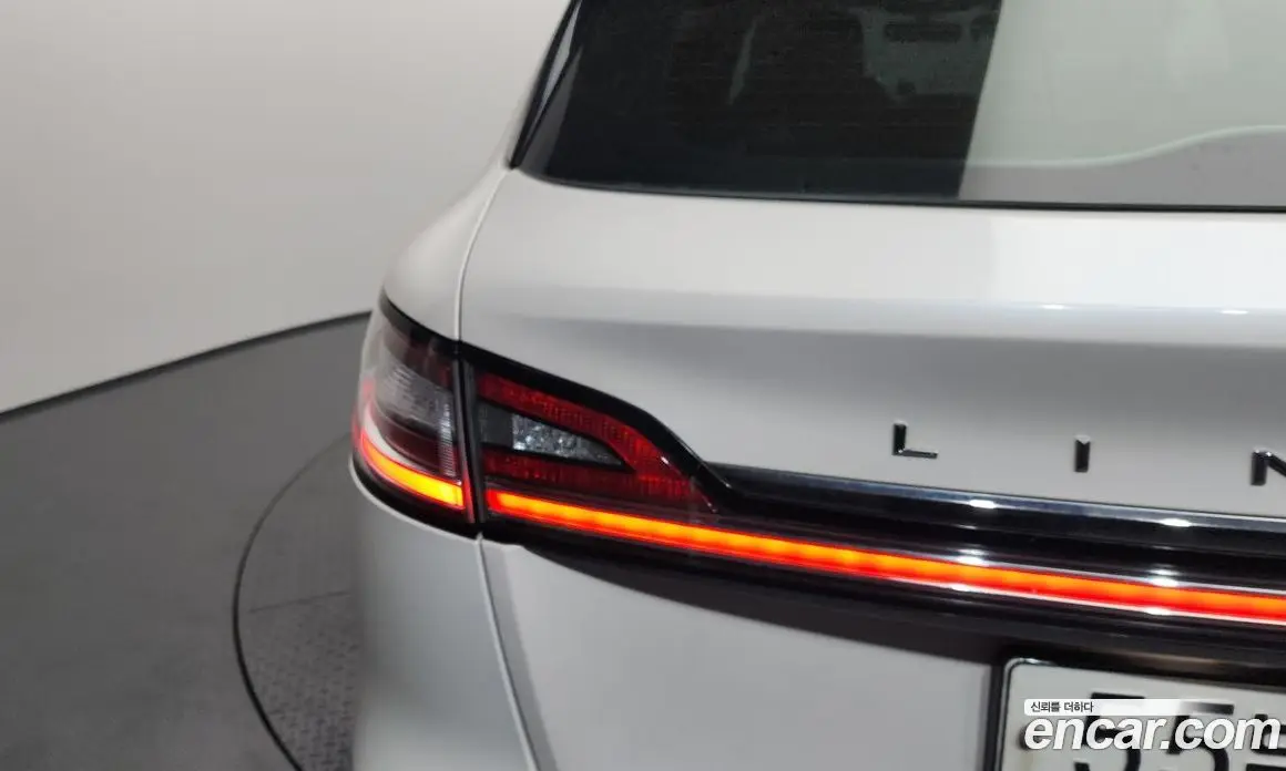 Lincoln Nautilus 2019 2.7 автомат (гидро), фото 9 Lincoln Nautilus 2019 2.7 автомат (гидро), фото 9
