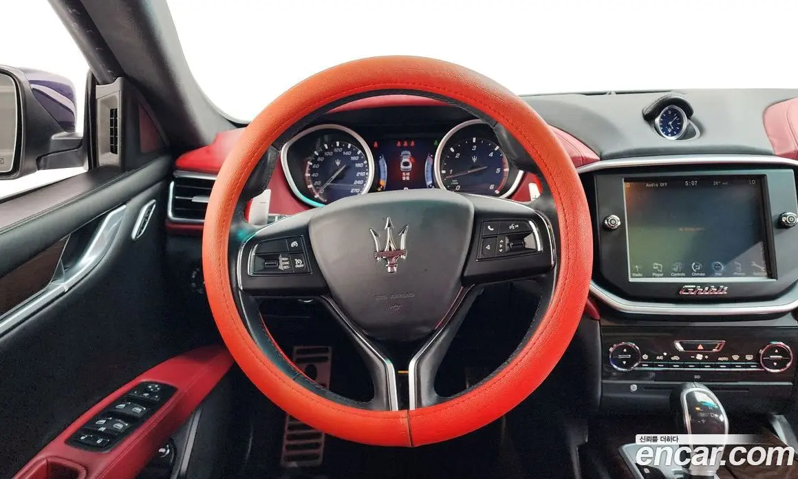 Maserati Ghibli 2016 3.0 автомат (гидро), фото 13 Maserati Ghibli 2016 3.0 автомат (гидро), фото 13