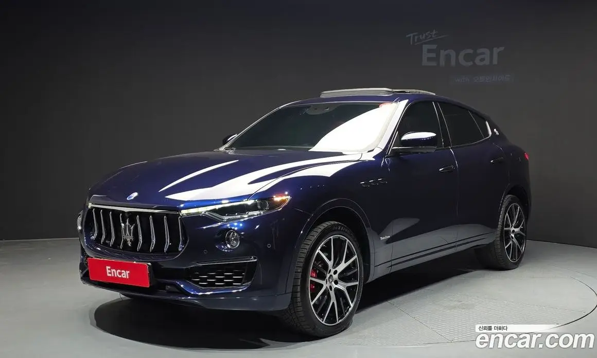 Maserati Levante 2020 3.0 автомат (гидро), фото 1 Maserati Levante 2020 3.0 автомат (гидро), фото 1