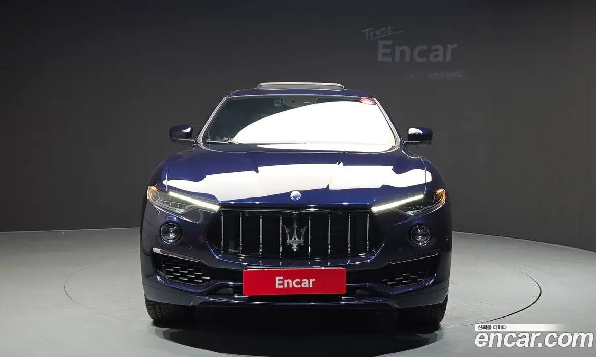 Maserati Levante 2020 3.0 автомат (гидро), фото 3 Maserati Levante 2020 3.0 автомат (гидро), фото 3