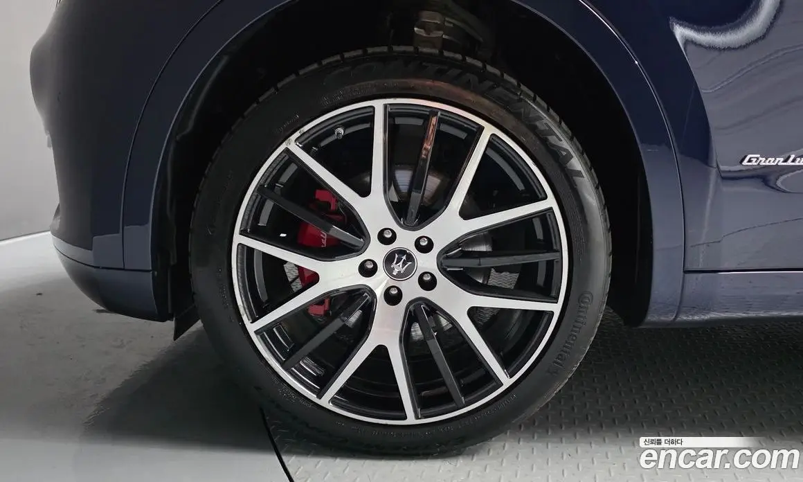 Maserati Levante 2020 3.0 автомат (гидро), фото 5 Maserati Levante 2020 3.0 автомат (гидро), фото 5