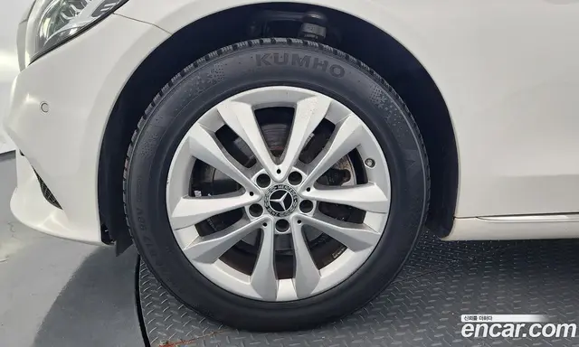 Mercedes-Benz C-Class 2020 2.0 автомат (гидро), миниатюра 5