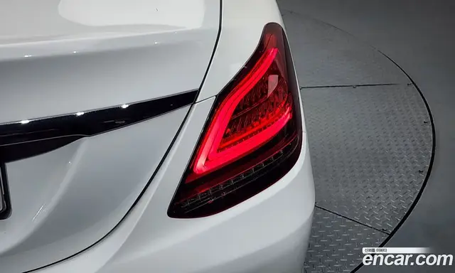 Mercedes-Benz C-Class 2020 2.0 автомат (гидро), миниатюра 9