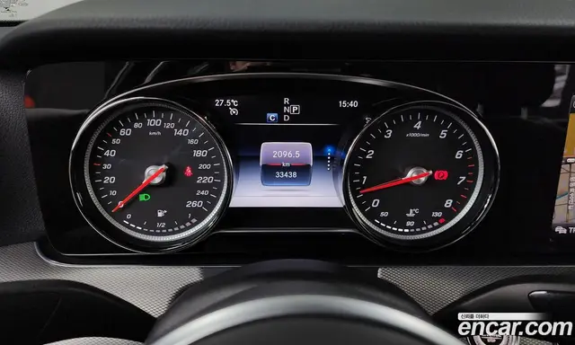 Mercedes-Benz E-Class 2018 2.0 автомат (гидро), миниатюра 11