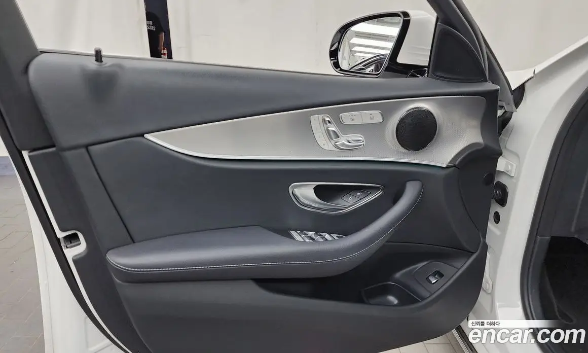 Mercedes-Benz E-Class 2018 2.0 автомат (гидро), фото 14