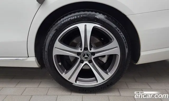 Mercedes-Benz E-Class 2018 2.0 автомат (гидро), миниатюра 7