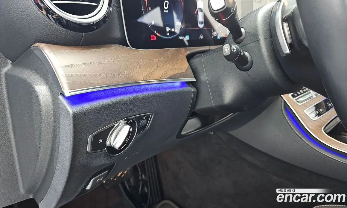 Mercedes-Benz E-Class 2020 2.0 автомат (гидро), фото 17