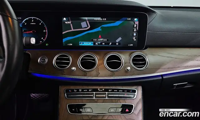 Mercedes-Benz E-Class 2021 1.9 автомат (гидро), миниатюра 12