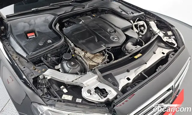 Mercedes-Benz E-Class 2021 1.9 автомат (гидро), миниатюра 6
