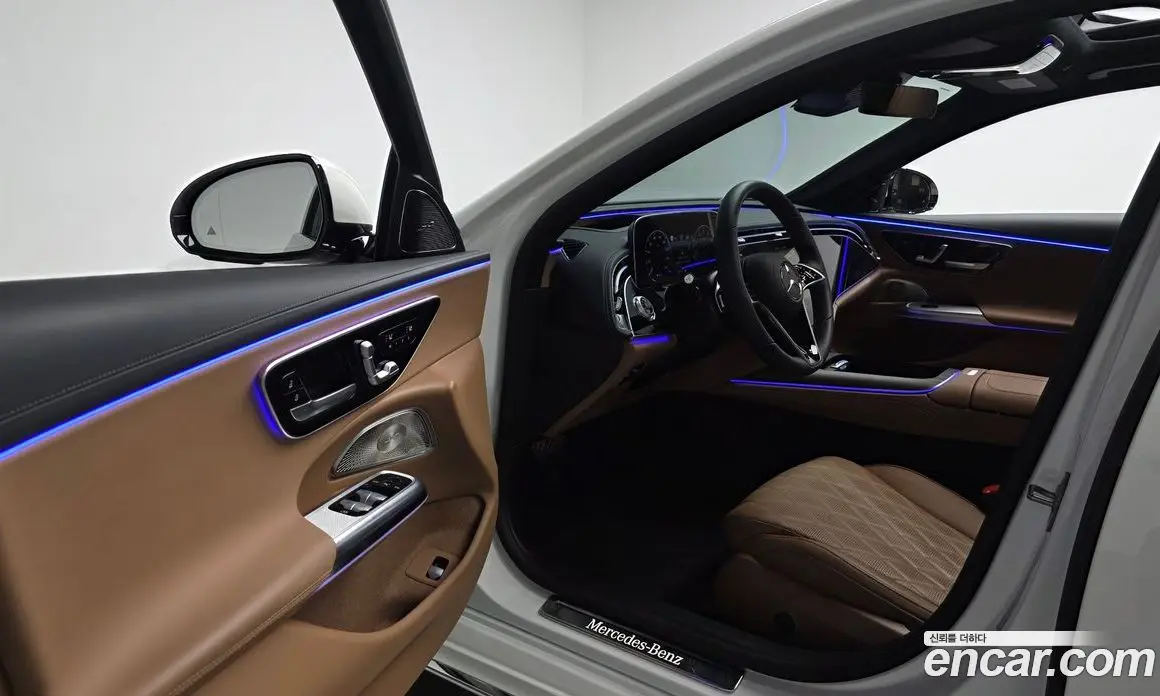 Mercedes-Benz E-Class 2024 3.0 автомат (гидро), фото 12