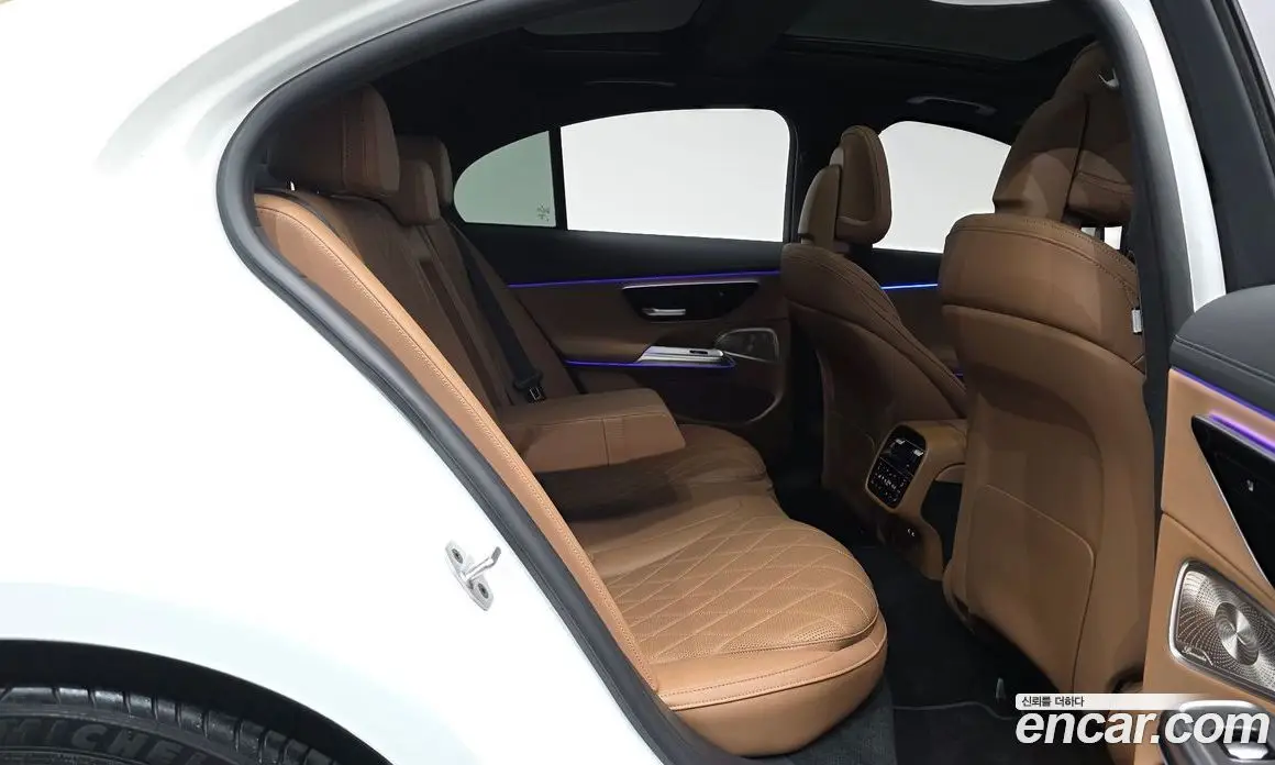 Mercedes-Benz E-Class 2024 3.0 автомат (гидро), фото 16