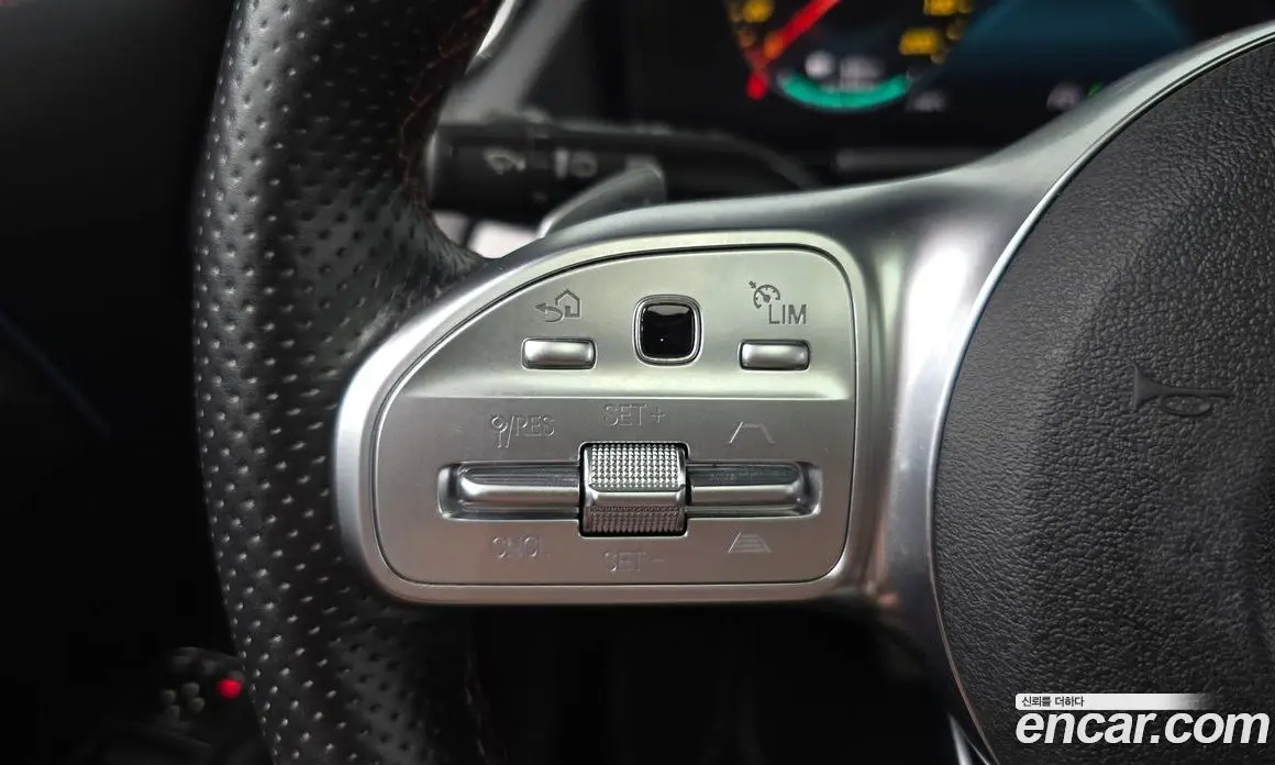 Mercedes-Benz EQA 2024 0.2 автомат (гидро), фото 32