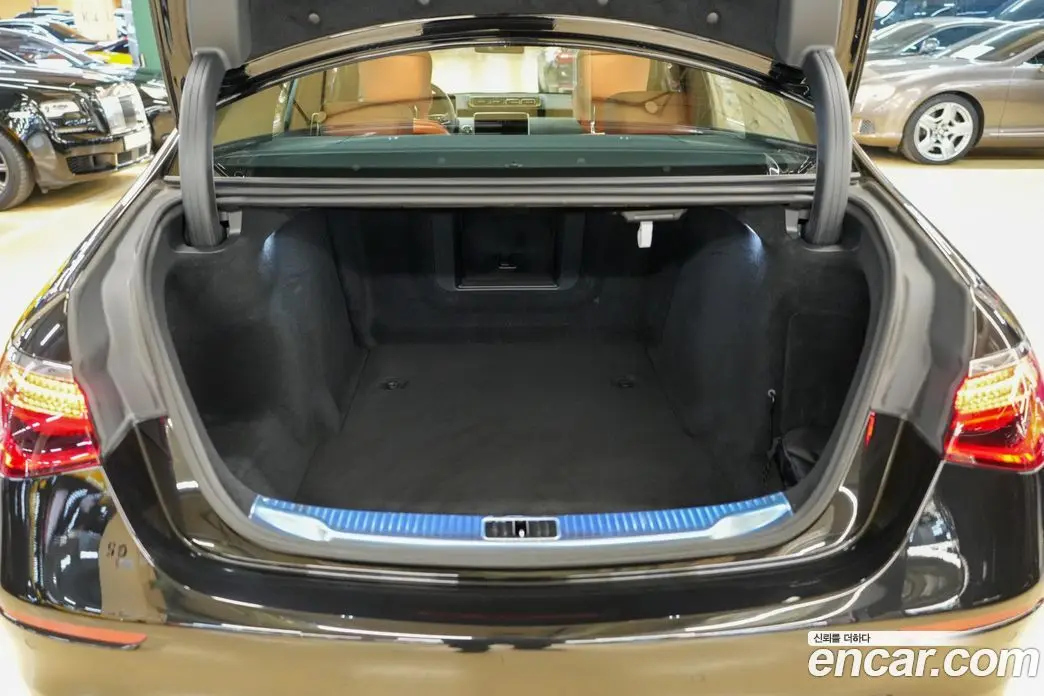 Mercedes-Benz S-Class 2025 3.0 автомат (гидро), фото 19