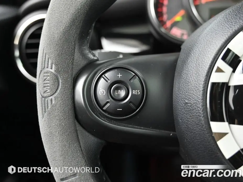 Mini Cooper 2014 1.5 автомат (гидро), фото 18