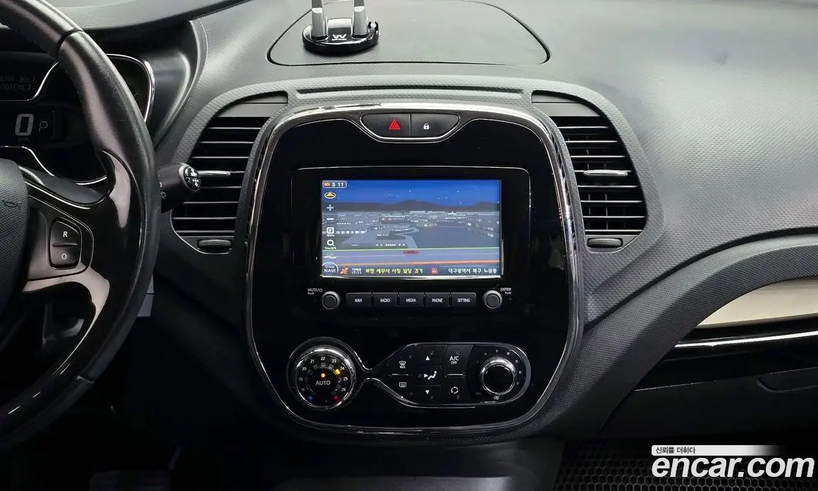 Renault (Samsung) QM3 2016 1.5 автомат (гидро), фото 23 Renault (Samsung) QM3 2016 1.5 автомат (гидро), фото 23