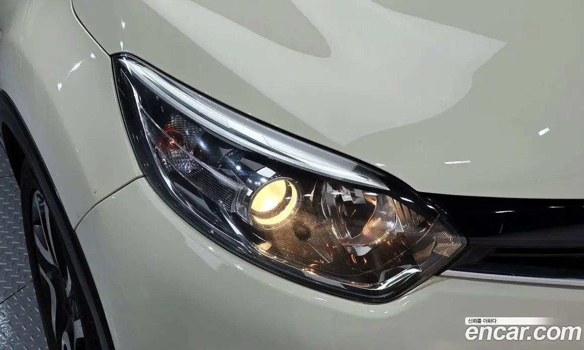 Renault (Samsung) QM3 2016 1.5 автомат (гидро), фото 8 Renault (Samsung) QM3 2016 1.5 автомат (гидро), фото 8