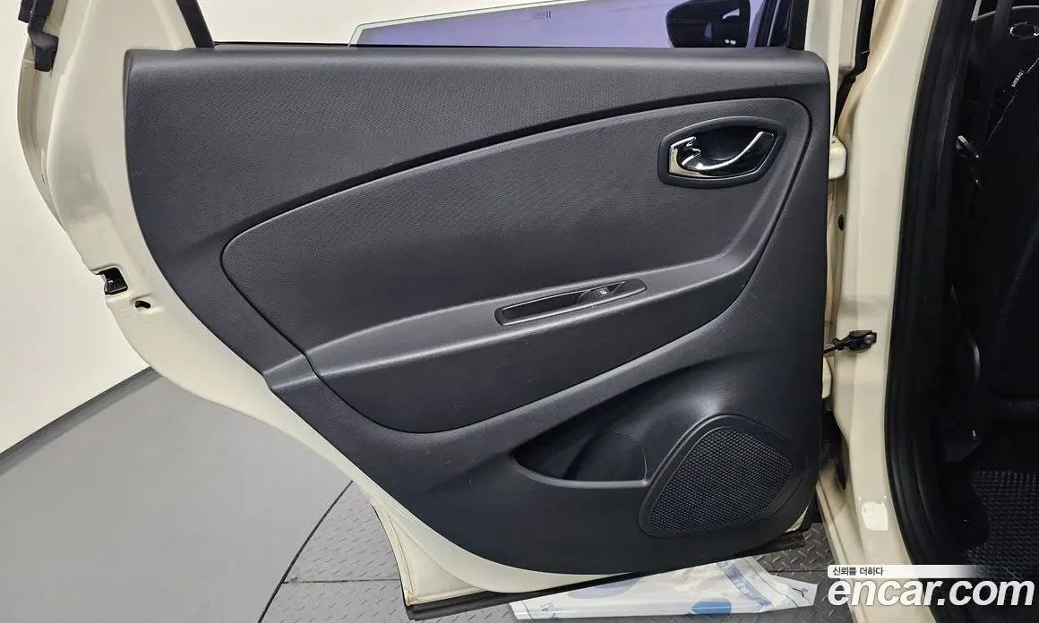 Renault (Samsung) QM3 2016 1.5 автомат (гидро), фото 15