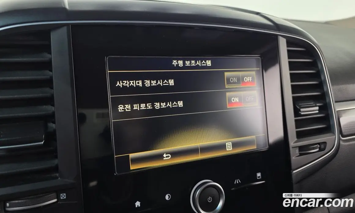 Renault (Samsung) QM6 2016 2.0 автомат (гидро), фото 23