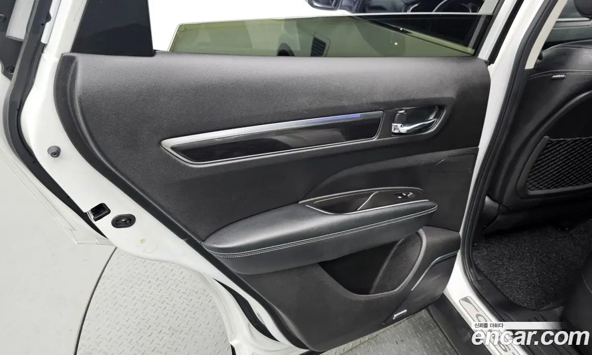 Renault (Samsung) QM6 2016 2.0 автомат (гидро), фото 15