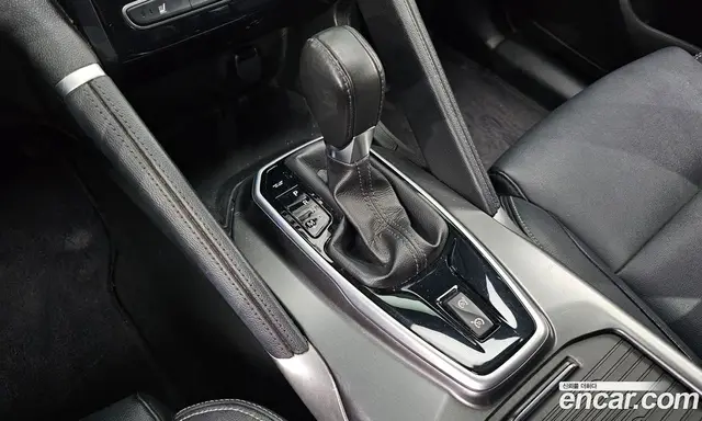 Renault (Samsung) QM6 2017 2.0 автомат (гидро), миниатюра 9 Renault (Samsung) QM6 2017 2.0 автомат (гидро), миниатюра 9