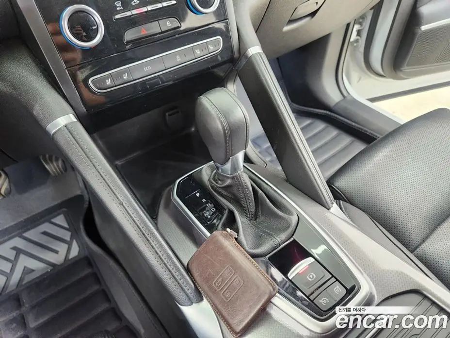 Renault (Samsung) QM6 2017 2.0 автомат (гидро), фото 17
