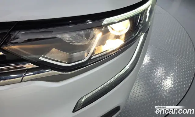 Renault (Samsung) QM6 2018 2.0 автомат (гидро), миниатюра 8