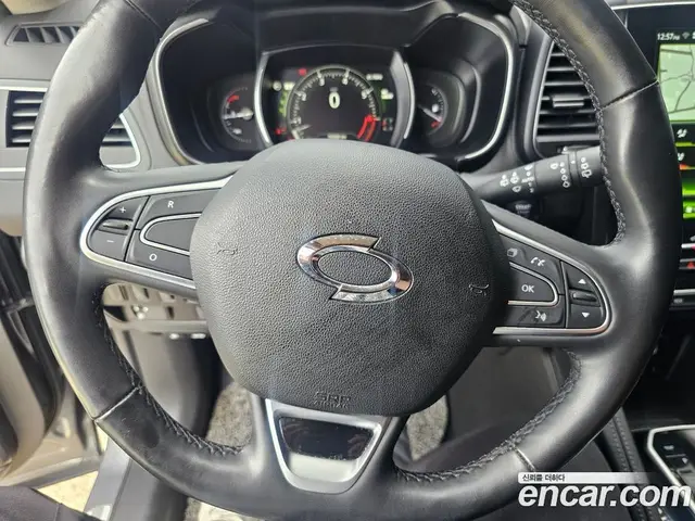 Renault (Samsung) QM6 2021 2.0 автомат (гидро), миниатюра 12