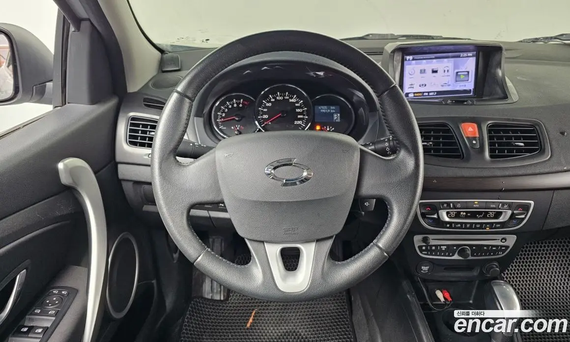 Renault (Samsung) SM3 2010 1.6 автомат (гидро), фото 13