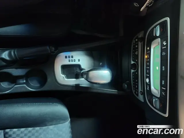 Renault (Samsung) SM3 2010 1.6 автомат (гидро), миниатюра 9