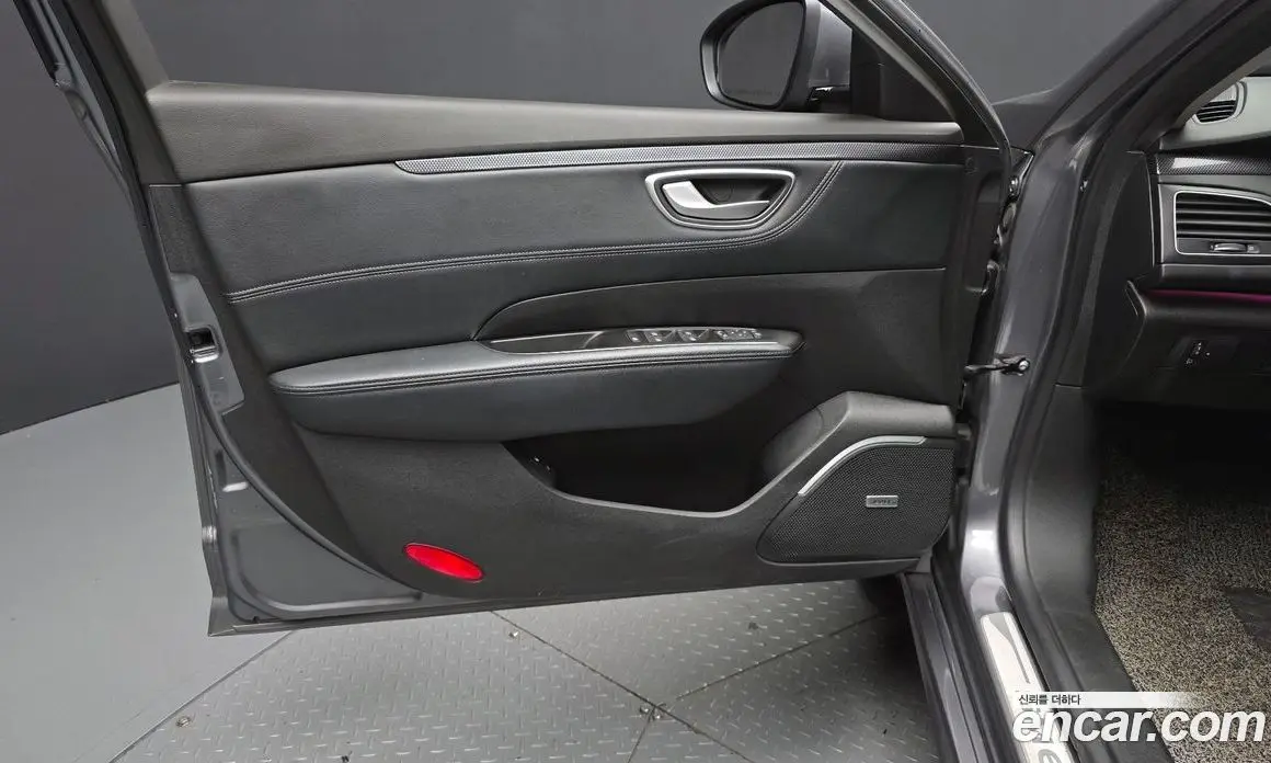 Renault (Samsung) SM6 2016 2.0 автомат (гидро), фото 14