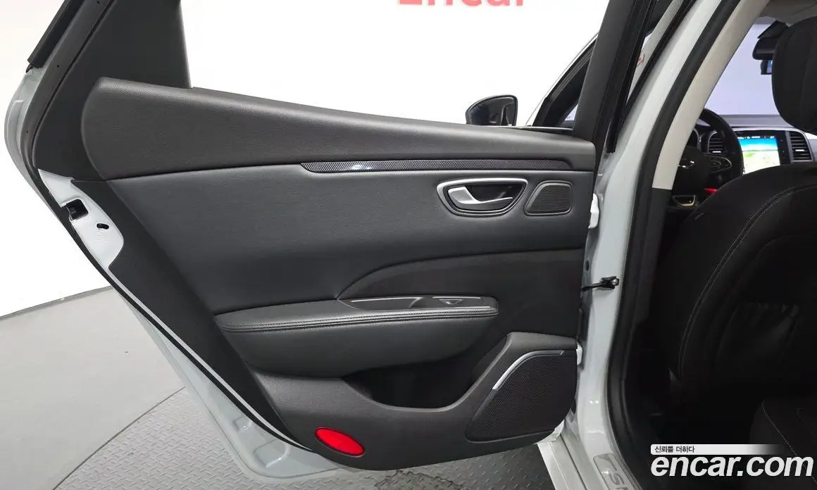 Renault (Samsung) SM6 2018 2.0 автомат (гидро), фото 14