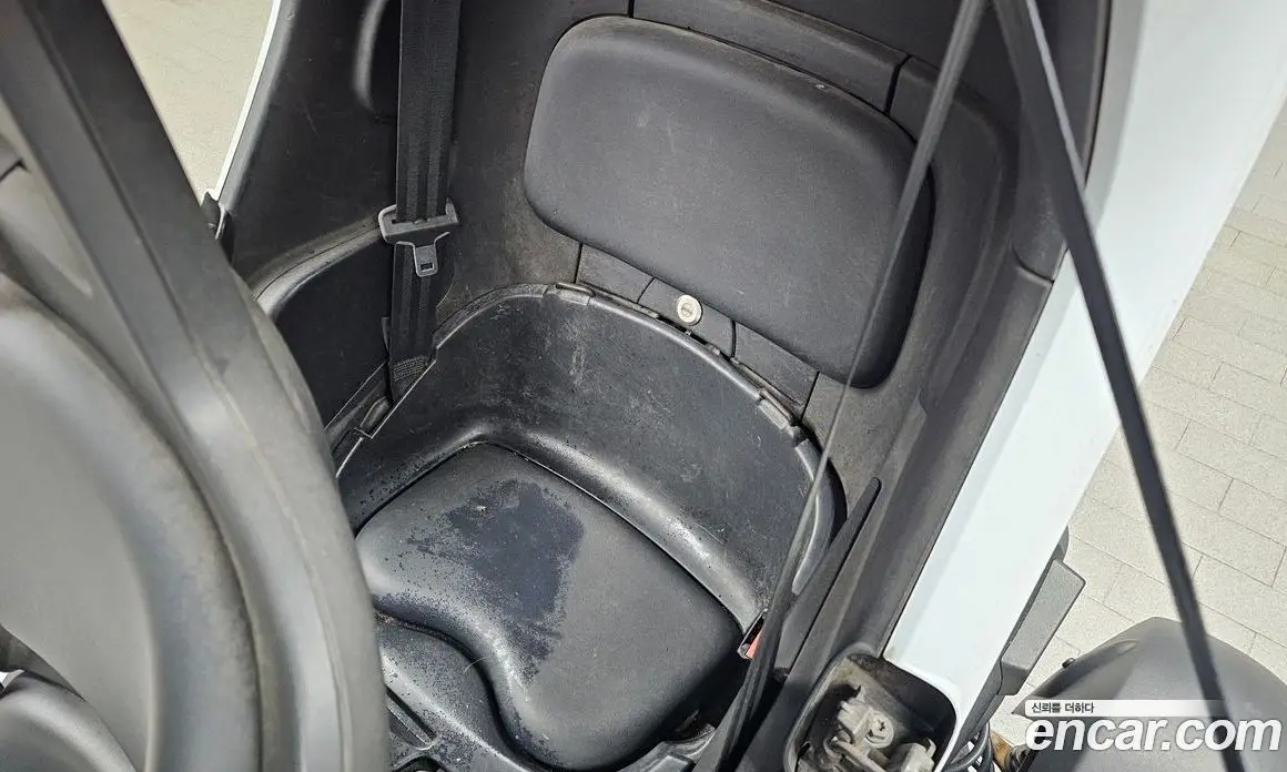 Renault (Samsung) Twizy 2020 0.1 автомат (гидро), фото 12