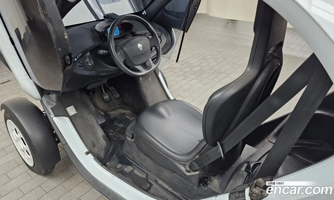 Renault (Samsung) Twizy 2020 0.1 автомат (гидро), фото 13