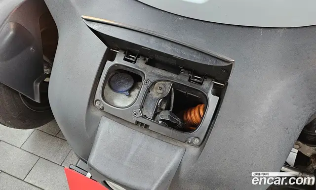Renault (Samsung) Twizy 2020 0.1 автомат (гидро), миниатюра 6