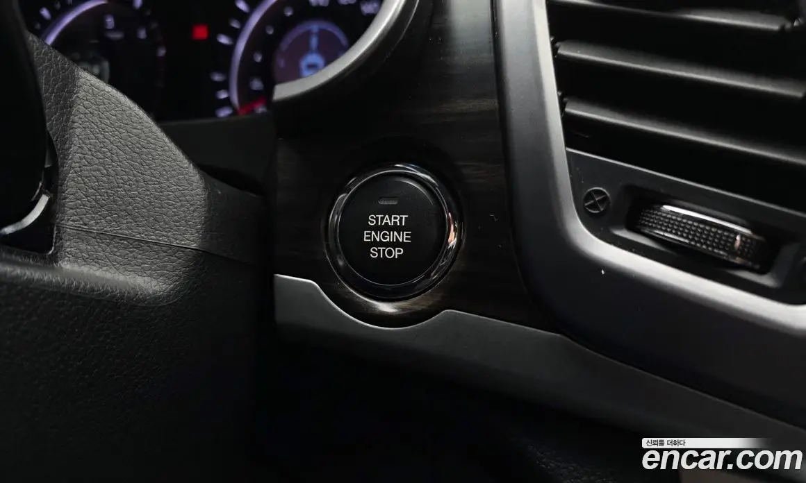 SsangYong Korando 2014 2.0 автомат (гидро), фото 21